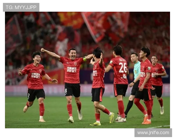 浙江对阵成都三外援对决王钰栋胡荷韬首发韦世豪缺席战斗焦点