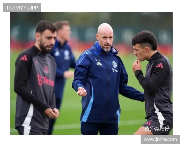 曼联研究了所有战术 唯独没研究“对面少一人怎么赢”