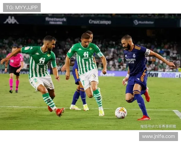 西甲大戏今晚打响！巴萨战阿拉维斯 赢球即可反超皇马登顶