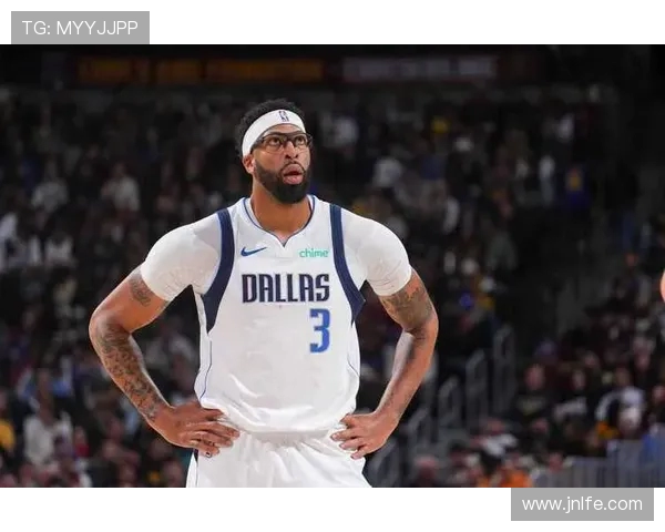 原创独行侠131-121掘金，浓眉哥32+13获今日最佳，约基奇29+20+13成为背景板