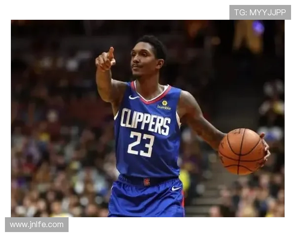 原创彻底废了！伦纳德白送都没人接盘，快船老板后悔的拍大腿